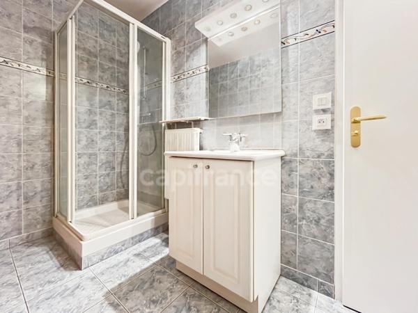 T4 lumineux récemment rénové - Quartier Port du Canal à Dijon