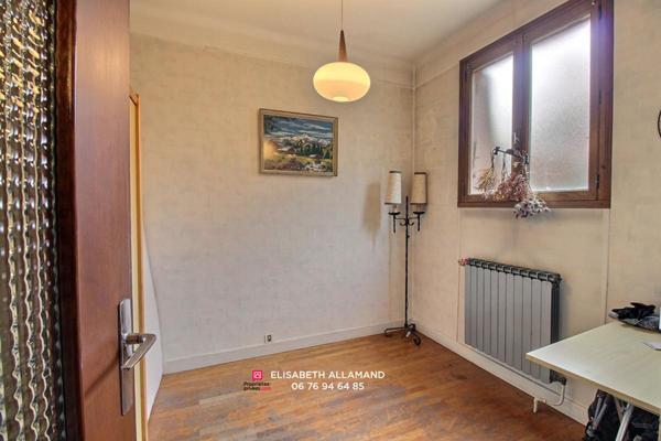 Maison Chambery 8 pièces  198 m2 sur 600m2 de terrain