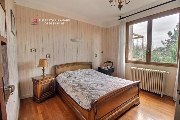 Maison Chambery 8 pièces  198 m2 sur 600m2 de terrain