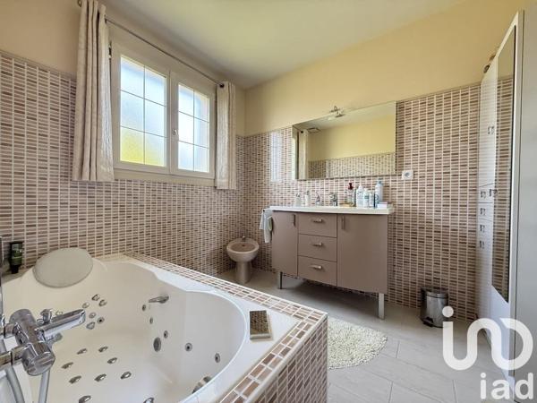 Maison à vendre 5 pièces 136 m² Ormes