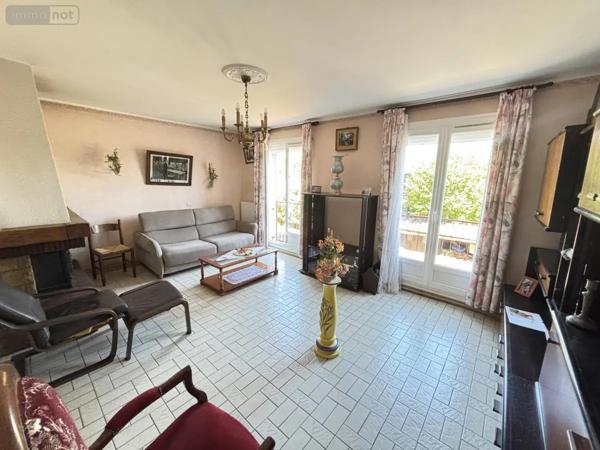 Achat - Maison Saint-Germain-du-Puy 18390 5 pièces 91 m 2 174 m 2