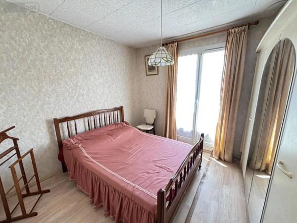 Achat - Maison Saint-Germain-du-Puy 18390 5 pièces 91 m 2 174 m 2