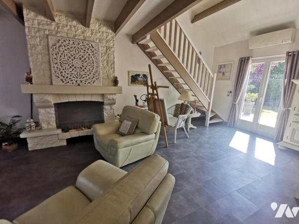 HARNES - Pavillon individuel  en excellent état SH env. 112 m² avec garage, petite cave