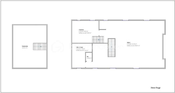 Vous tomberez immédiatement sous le charme de cet appartement atypique, niché au cœur du quartier Ménilmontant.

Situé au 2e et dernier étage d'un bâtiment en fond de cour, seul sur le palier sans aucune mitoyenneté au-dessus ou de côté, il dispose d'une surface de 82.75 m2 au sol et de 59.33 m2 loi Carrez soit 67.14 m2 pondérés. Ce bien unique est le fruit de la réunion de l'ensemble des lots de ce niveau et des combles. Il en résulte un appartement à la fois très fonctionnel et plein de caractère.

Tous les travaux importants de la copropriété ont été réalisés récemment ou votés et payés par le vendeur.

La pièce de vie, véritable cœur de l'appartement, séduit dès le premier regard : avec ses 44 m², sa très belle hauteur sous plafond (3m au faîtage) et sa cuisine ouverte entièrement aménagée et équipée, elle invite à la vie et à la convivialité. L'ensemble bénéficie d'une double exposition nord-sud, traversant, lumineux, calme et sans aucun vis-à-vis. Une chambre complète le niveau. La mezzanine, accessible depuis le séjour, accueille un second espace couchage (hors surface Carrez) ou une grande surface de rangement de 20m². Une salle de bain avec branchement machine à laver et des WC séparés complètent la distribution.

Autres atouts indéniables : dernier étage, parquet et peintures entièrement rénovés en 2024, nombreux rangements intégrés, plan optimisé. Toiture et ravalement de façade réalisés en 2023. Chauffage individuel au gaz, fibre, digicode. Vendu avec cave en sous-sol.

Bâtiments de caractère datant de la fin du XIXe siècle, dans une copropriété saine bénéficiant d'un syndic actif et impliqué. Un bien rare qui conjugue caractère exceptionnel, grande fonctionnalité au quotidien et emplacement de tout premier choix dans l'est parisien — à saisir sans tarder.

Une adresse idéale au cœur de Ménilmontant, l'un des quartiers les plus vivants et des plus attachants de Paris. Ancien village populaire, il a su conserver une atmosphère rare — vie de quartier animée, commerces de proximité, cafés et bistrots — tout en abritant deux hauts lieux de la scène culturelle parisienne : la Bellevilloise et la Maroquinerie. Les métros Ménilmontant (ligne 2) et Pyrénées (ligne 11) sont à quelques minutes à pied, pour un accès rapide au centre de Paris.