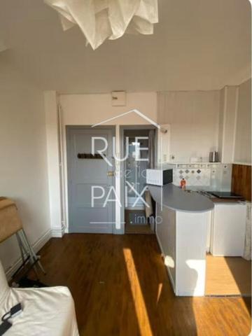 37000 TOURS Appartement Tours 1 pièce(s) 14.07 m2