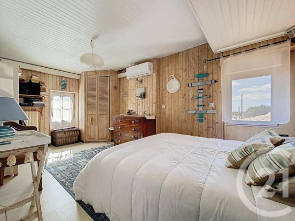 Maison à vendre  7 pièces - 220 m2 TONNAY CHARENTE - 17