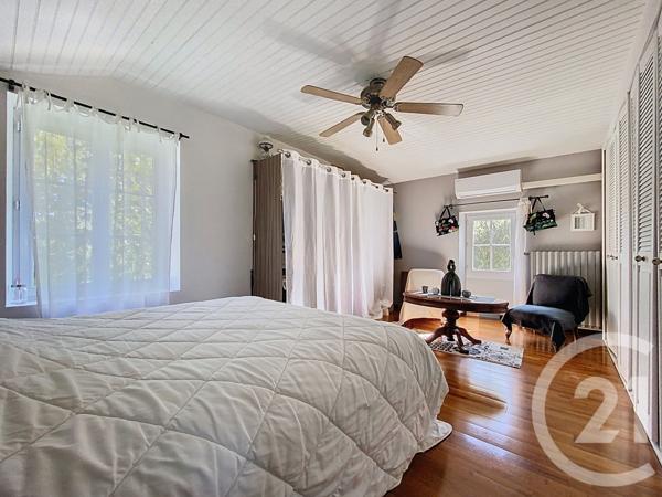 Maison à vendre  7 pièces - 220 m2 TONNAY CHARENTE - 17