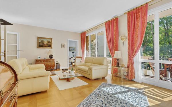 Appartement à vendre    4 pièces • 87,62 m2 Antony