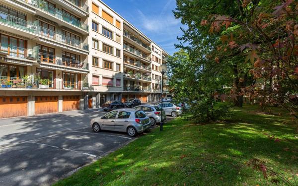 Appartement à vendre    4 pièces • 87,62 m2 Antony