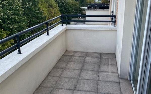 Appartement à louer    3 pièces •  Neuilly-sur-Marne