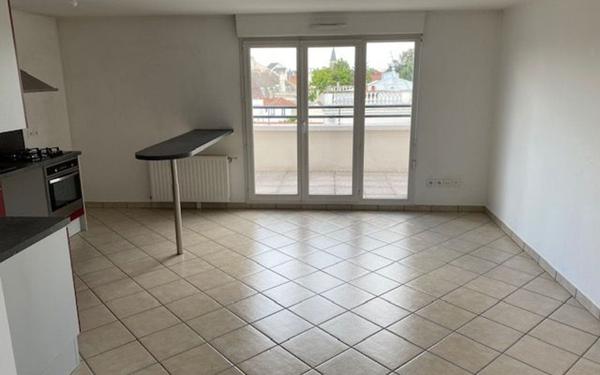 Appartement à louer    3 pièces •  Neuilly-sur-Marne