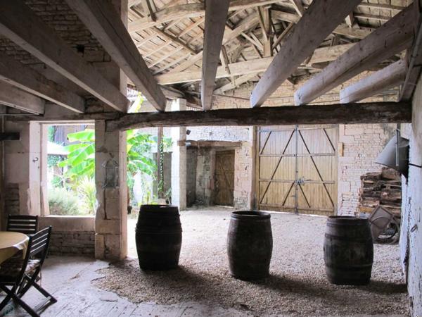 LONGERE DU 19EME DE 500M² SUR UN TERRAIN DE 2295M²