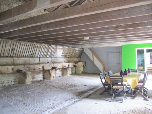 LONGERE DU 19EME DE 500M² SUR UN TERRAIN DE 2295M²