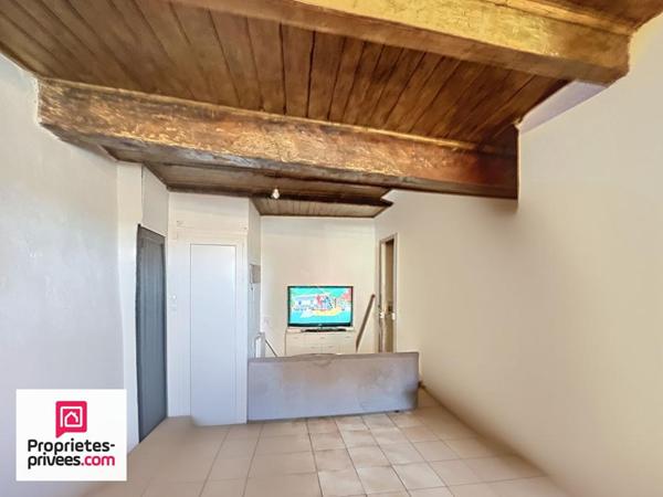 RIANS IMMEUBLE AVEC 4 LOGEMENTS +  LOCAL LOUES