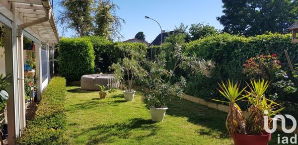 Appartement 5 pièces de 97 m² à Villiers-le-Bel (95400)