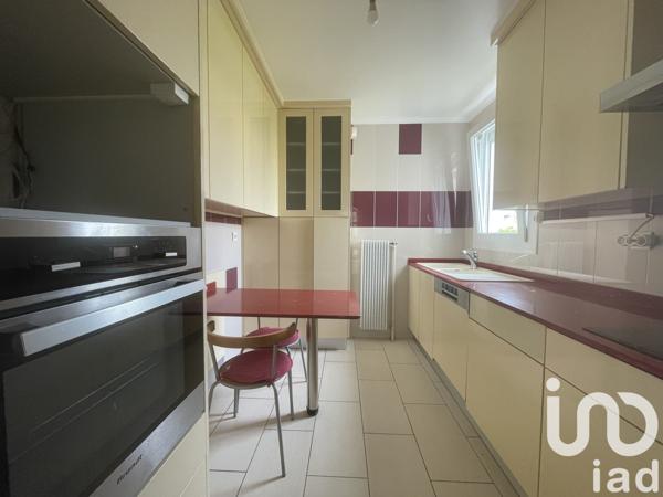 Appartement 5 pièces de 97 m² à Villiers-le-Bel (95400)