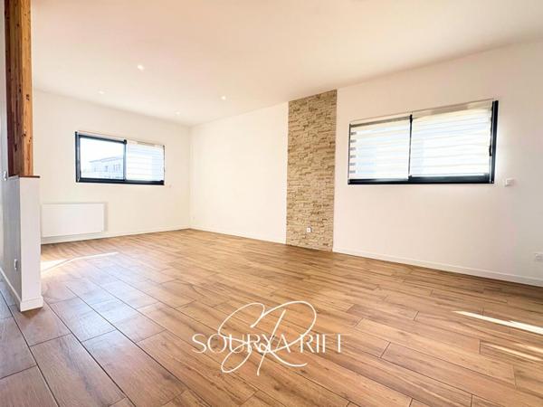 EN EXCLUSIVITE - PLAIN PIED - 4 CHAMBRES DONT UNE SUITE -- GARAGE - PISCINE