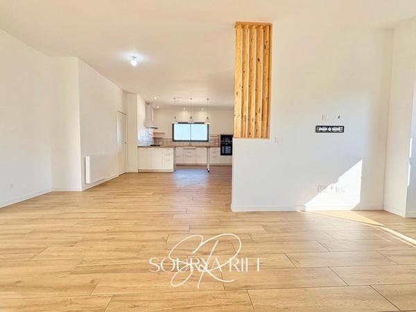 EN EXCLUSIVITE - PLAIN PIED - 4 CHAMBRES DONT UNE SUITE -- GARAGE - PISCINE