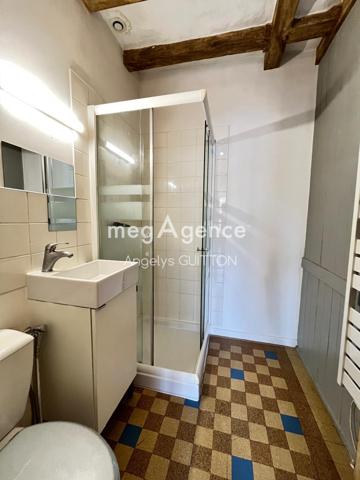 Maison à Fresnay-sur-Sarthe, 72130 - 2 pièces 37m²