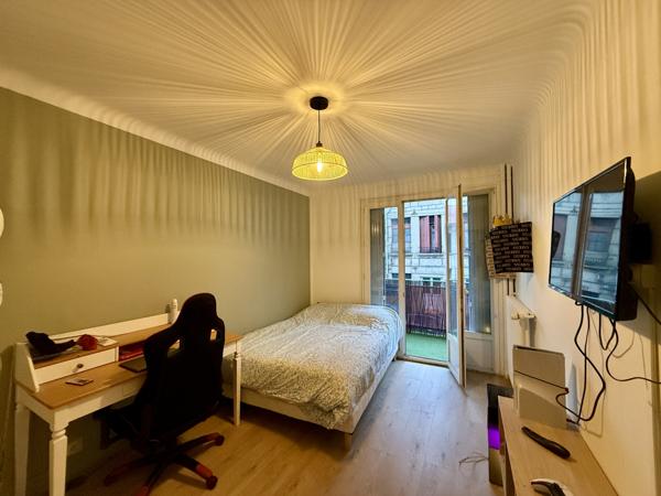 Saint-Étienne (42100) APPARTEMENT T2 AVEC BALCON