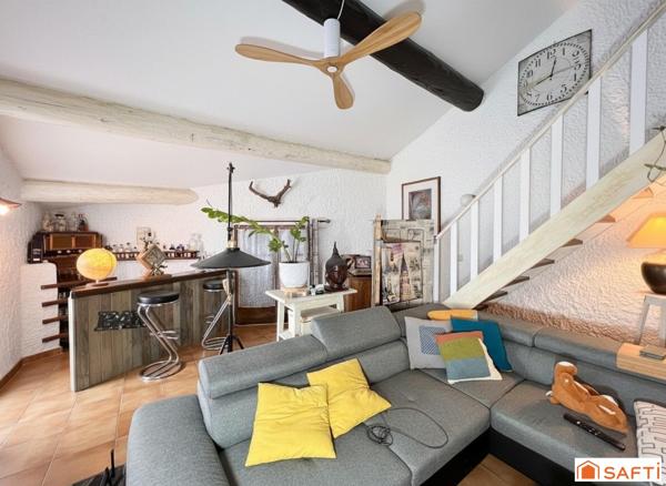 Maison de village 230 m² Studio loué,  toit-terrasse vue Ventoux — 5 min d'Avignon
