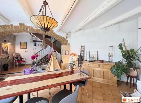 Maison de village 230 m² Studio loué,  toit-terrasse vue Ventoux — 5 min d'Avignon
