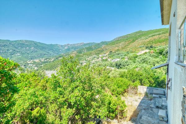 Vente Maison 5 pièces vue mer et montagne Partine Santa Maria Di Lota