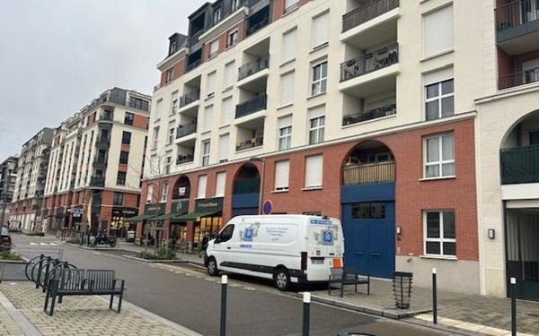 Appartement à vendre    4 pièces • 78,42 m2 Pontoise