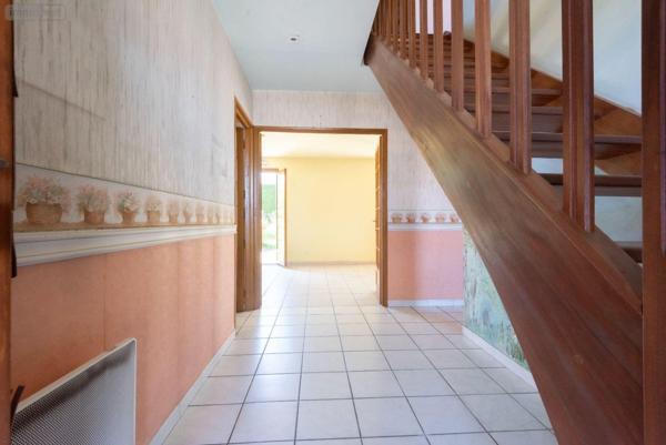 Maison à vendre à Crêches-sur-Saône en Saône-et-Loire (71680), ref : 13779/938