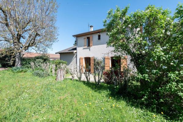 Maison à vendre à Crêches-sur-Saône en Saône-et-Loire (71680), ref : 13779/938