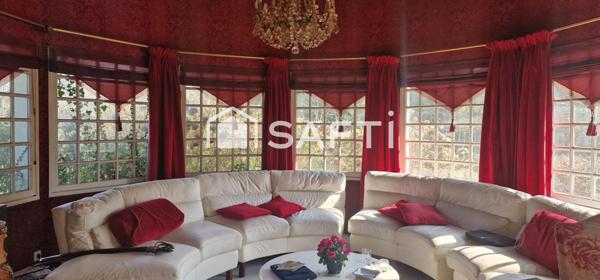 Maison au toit de chaume