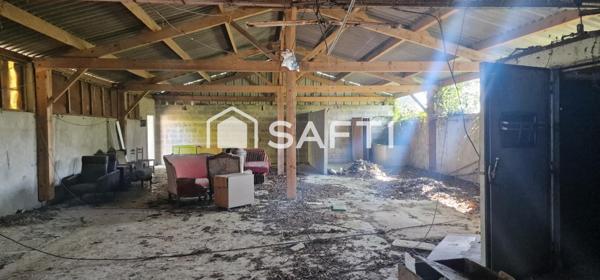 Maison au toit de chaume