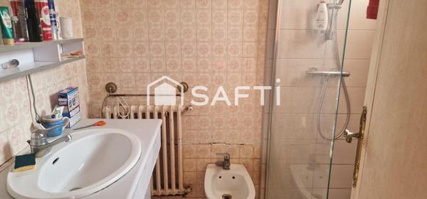 Maison au toit de chaume