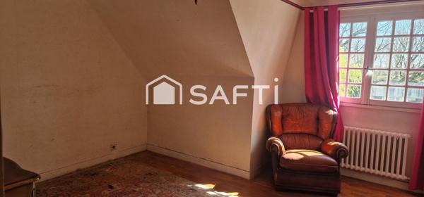 Maison au toit de chaume