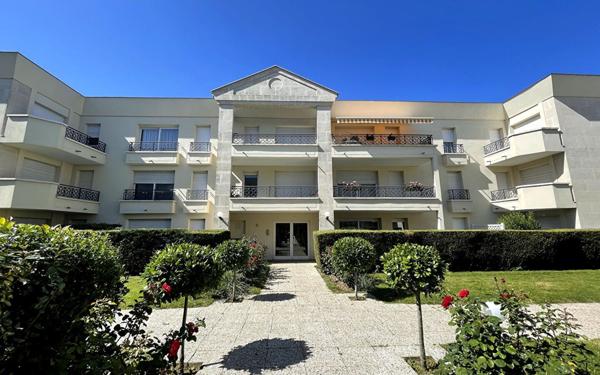 Appartement à louer    3 pièces •  Livry-Gargan