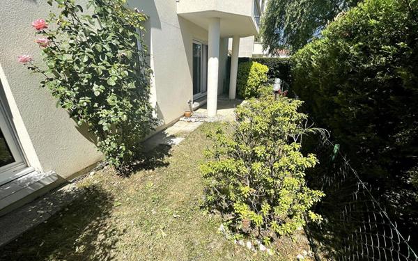 Appartement à louer    3 pièces •  Livry-Gargan