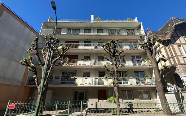 Appartement à louer    2 pièces • 44,38 m2 Nogent-sur-Marne