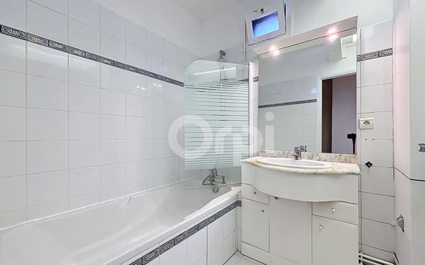 Appartement à louer    2 pièces • 44,38 m2 Nogent-sur-Marne