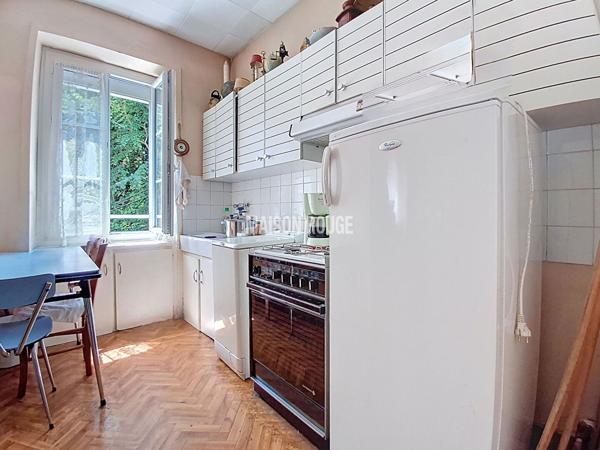 Maison en pierre en plein coeur de Saint Brieuc - Au calme et à environ 700 mètres de la gare