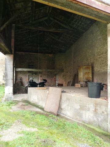 ⚜ SEGONZAC A Vendre, Petit Corps de Ferme, Maison en pierre ⚜