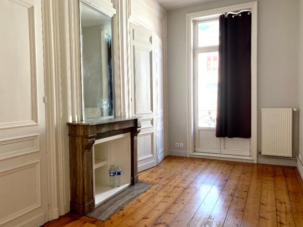 Lille centre - République - Bel appartement T4 de 125 m², 3 chambres, cave Lille