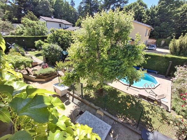 Grande maison familiale au calme