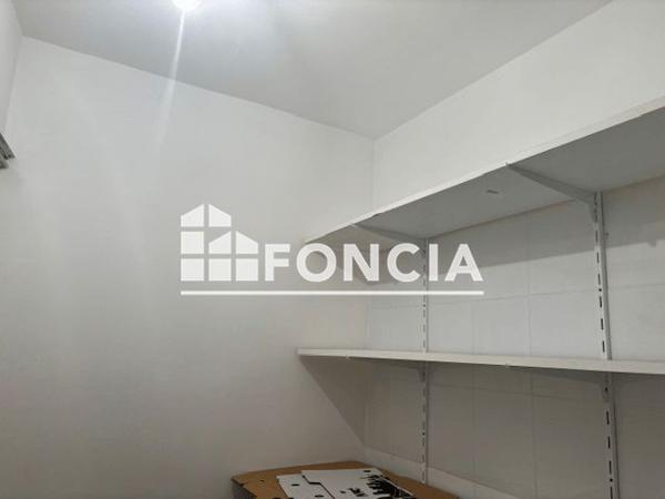 Location Local commercial 1 pièce 27.2 m² - Le Sainte Luce Cagnes Sur Mer 06800