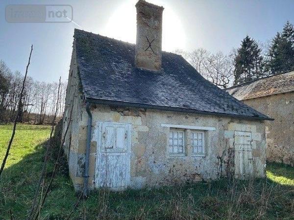 Maison à restaurer à vendre à Baugé-en-Anjou dans le Maine-et-Loire (49150), ref : LB/2573   
CAMPAGNE