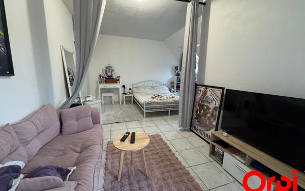 Appartement à louer    1 pièce • 27,78 m2 Laon
