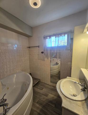 ROUTE DE CHATEAUNEUF - MAISON 3 CHAMBRES - TERRAIN 434m²