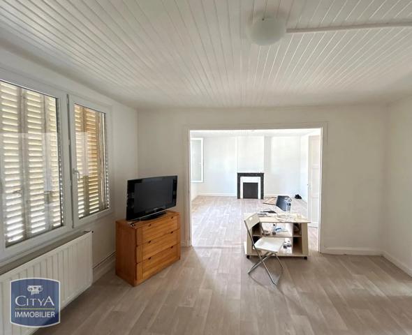 Appartement à louer 2 pièces 61.82m²