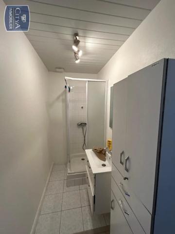 Appartement à louer 2 pièces 61.82m²