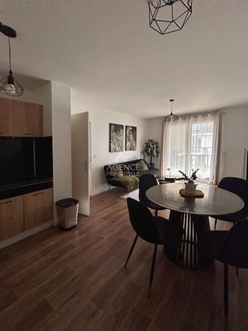 Appartement Carrières Sous Poissy 2 pièce(s) meublées 38.28 m2 Loyer 1 045 €/mois charges comprises **  - Référence  8947