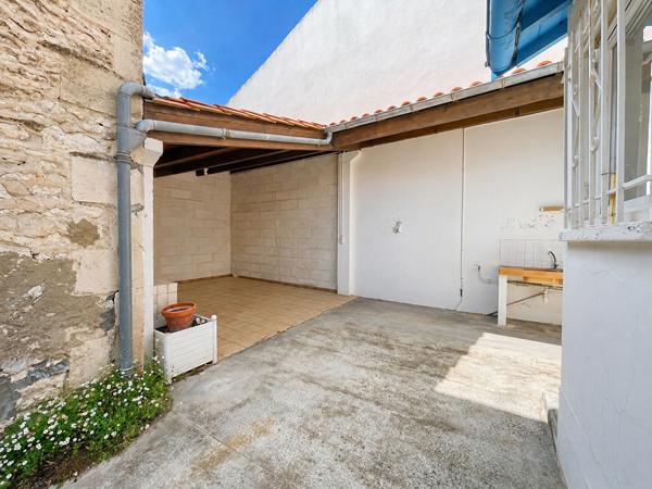 17200 ROYAN ROYAN Maison avec cour, terrasse couverte et grenier aménageable